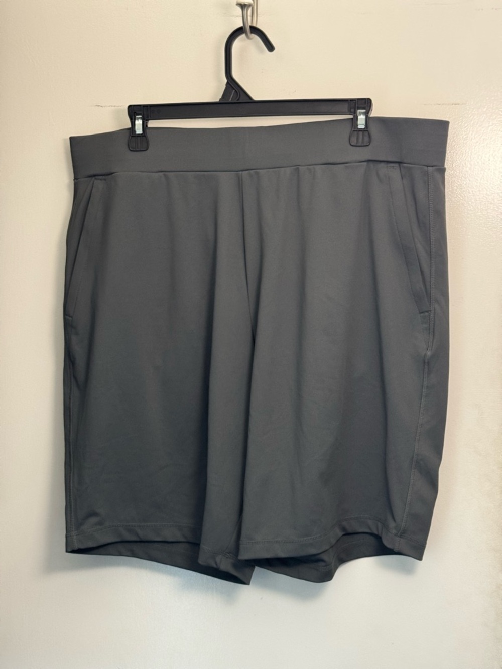 Men's Athletic Shorts - Gray